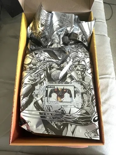 Pre-owned Asics Marvel X-men Kith  Gel-lyte Iii ‘07 Remastered Wolverine + Card 11.5 In Yellow