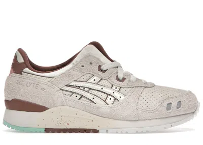 Pre-owned Asics Men's  Gellyte Iii Nice Kicks Spumoni Sneakers In Ivory/chocolate/pink