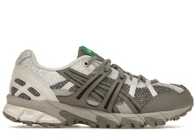Pre-owned Asics Men's  Gelsonoma 1550 Sneakers In Oyster Grey/cream