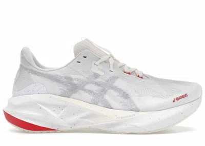 Pre-owned Asics Men's  Novablast 5 Bandit Sneakers In White/cream/petal Red