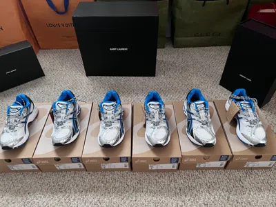 Pre-owned Asics Size 7.5 -  Gel Nimbus 10.1 White Directoire Blue