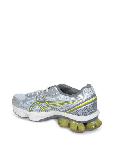 Asics Sneakers
