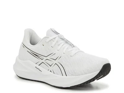 Asics Versablast 4 Running Shoe In White