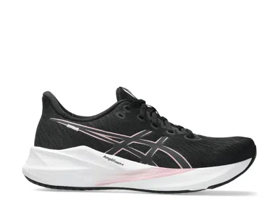 Asics Versablast 4 Running Shoe In Black