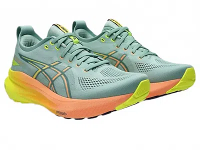 Asics Women's Gel-kayano 31 Shoes In Paris Light Celadon/safety Yellow