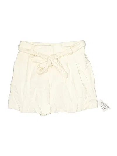 Pre-owned Asos Design Shorts In Ivory