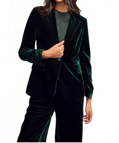 Aspiga Asha Velvet Blazer In Emerald In Green