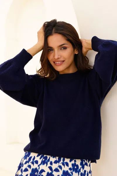 Aspiga Ladies Sustainable Merino Wool Cashmere Blend Jumper Crew Neck Navy | M/12 - (uk 12/us 8/eu 40) In Blue