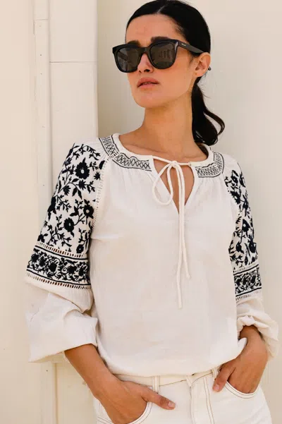 Aspiga Womens Sustainable Ida Organic Cotton Top Floral Printed Summer Holiday White Embroidery Black | Xl/