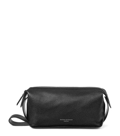 Aspinal Of London Leather Reporter Wash Bag In Black