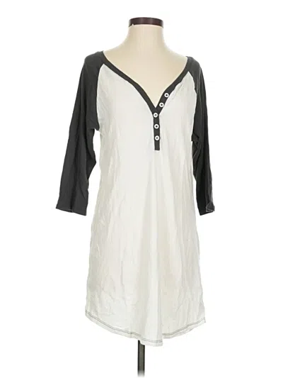 Assorted Brands 3/4 Sleeve T-shirt In White