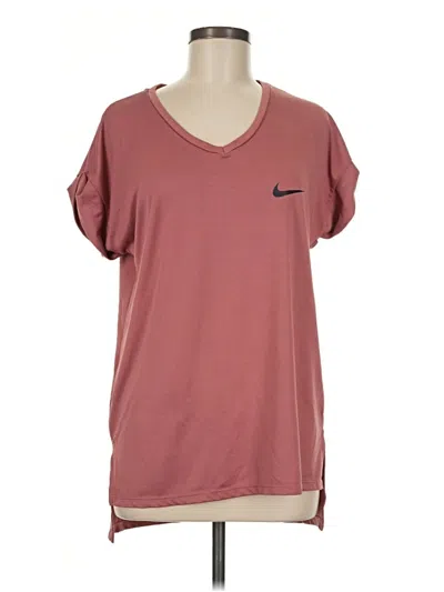 Pre-owned Assorted Brands Active T-shirt In Burgundy