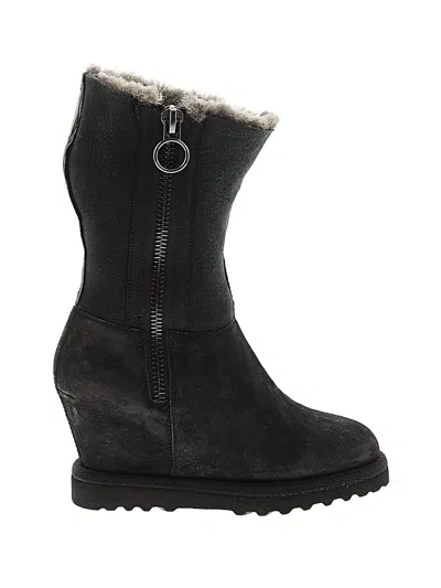 Pre-owned Assorted Brands Boots In Black