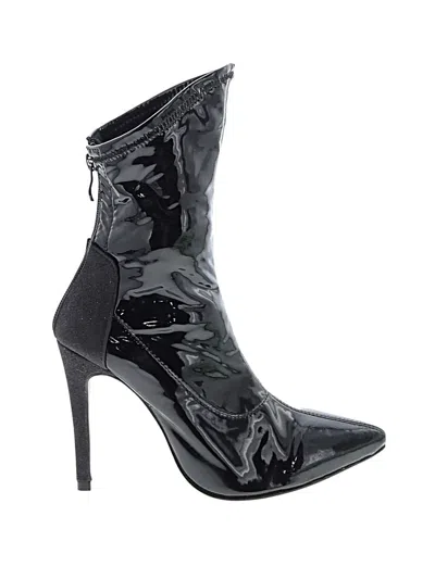 Pre-owned Assorted Brands Boots In Black