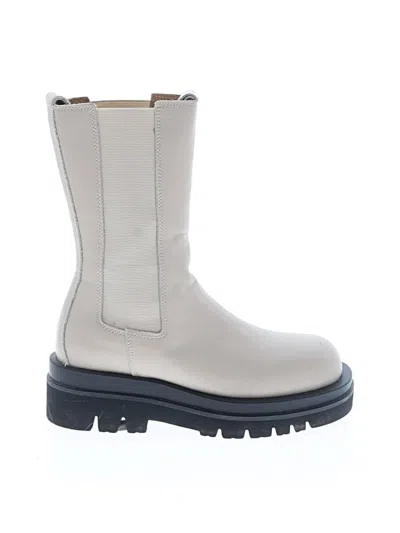 Pre-owned Assorted Brands Boots In Brown