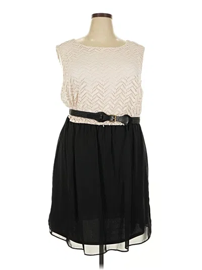 Pre-owned Assorted Brands Casual Dress In Ivory
