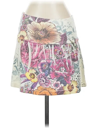 Pre-owned Assorted Brands Casual Skirt In White