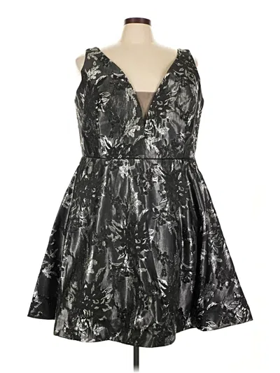 Pre-owned Assorted Brands Cocktail Dress In Silver