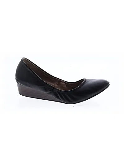 Pre-owned Assorted Brands Flats In Black