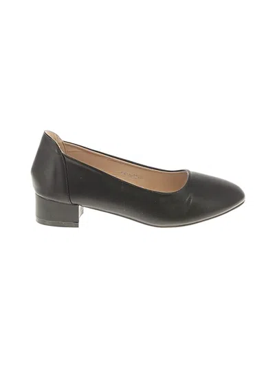 Pre-owned Assorted Brands Flats In Black