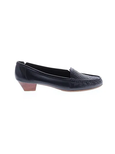 Pre-owned Assorted Brands Flats In Black