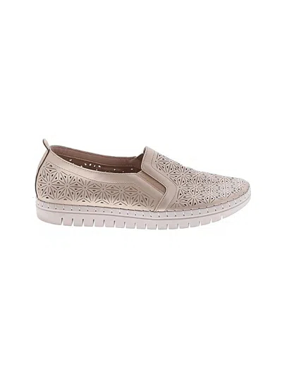 Pre-owned Assorted Brands Flats In Tan