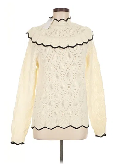 Assorted Brands Pullover Sweater In White