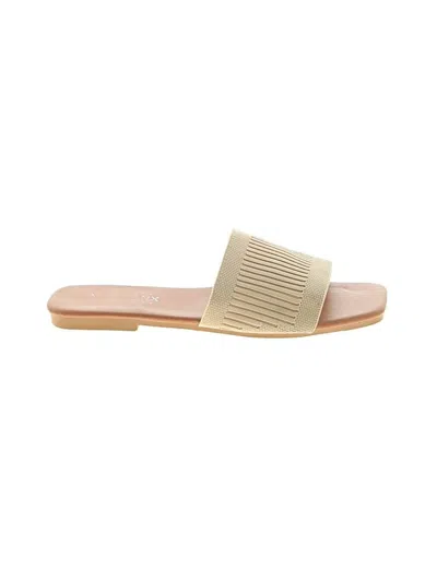 Pre-owned Assorted Brands Sandals In Tan