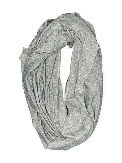 Pre-owned Assorted Brands Scarf In Gray