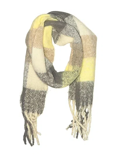 Pre-owned Assorted Brands Scarf In Ivory