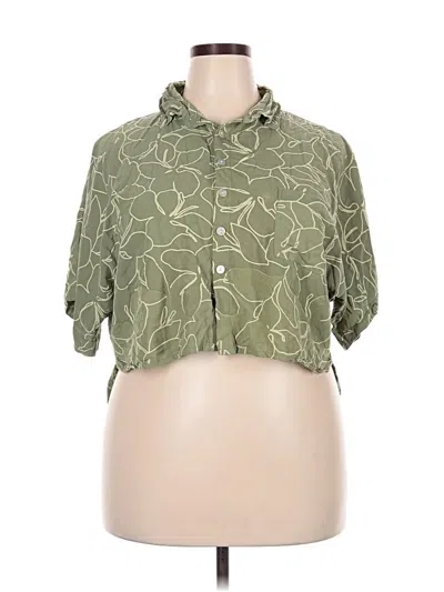 Pre-owned Assorted Brands Short Sleeve Blouse In Green