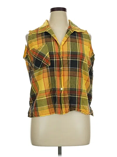 Pre-owned Assorted Brands Sleeveless Button Down Shirt In Yellow
