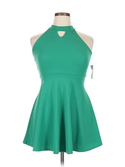 Assorted Brands Sleeveless Top Green Halter Neckline Tops