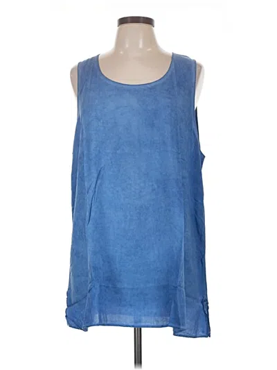 Assorted Brands Sleeveless T-shirt In Blue