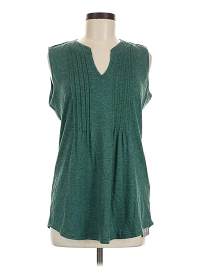 Assorted Brands Sleeveless T-shirt In Green