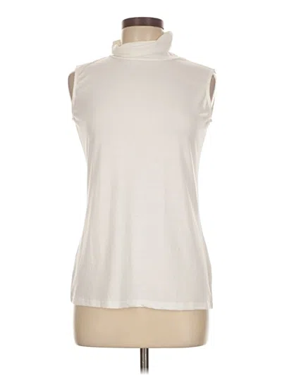 Assorted Brands Sleeveless T-shirt In White