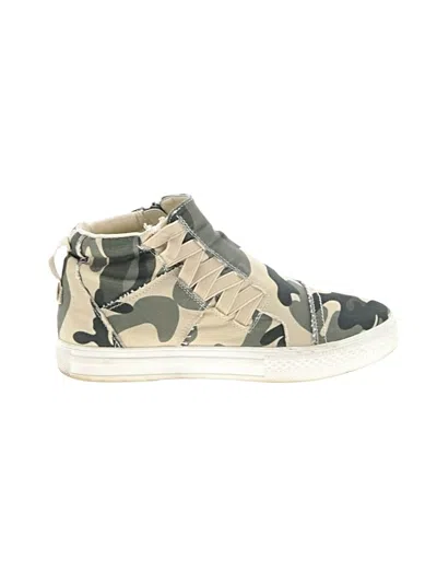 Pre-owned Assorted Brands Sneakers In Green