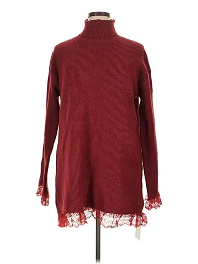 Assorted Brands Turtleneck Sweater In Burgundy