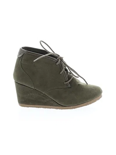 Pre-owned Assorted Brands Wedges In Green