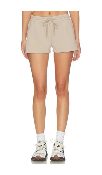 Astoria Sweatshort In Neutral