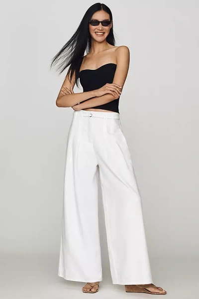 Astr Aiden Pants In White