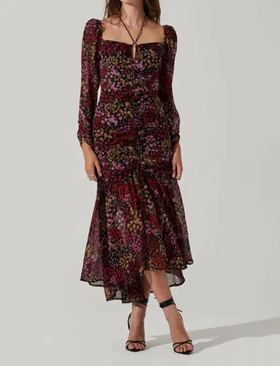 ASTR ATHENA FLORAL RUCHED LONG SLEEVE MIDI DRESS IN BROWN PURPLE DITSY