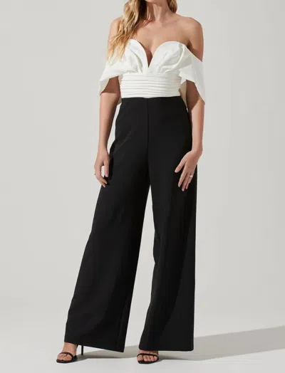 Astr Betania Wide Leg Jumpsuit In Black