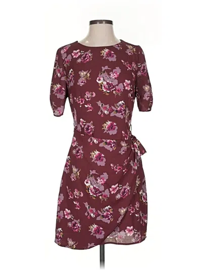 Pre-owned Astr Casual Dress In Burgundy