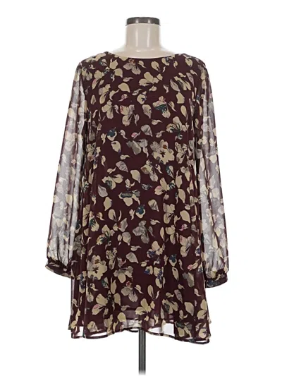 Pre-owned Astr Casual Dress In Burgundy