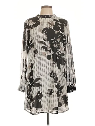 Pre-owned Astr Casual Dress In Gray