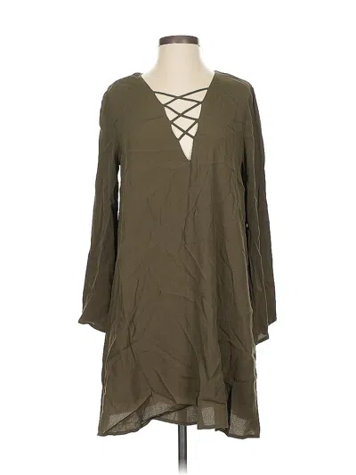 Pre-owned Astr Casual Dress In Green