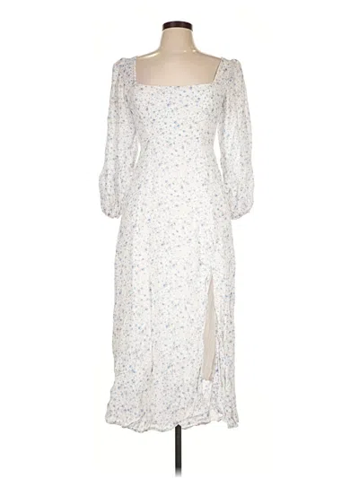Pre-owned Astr Casual Dress In Ivory