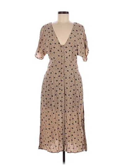 Pre-owned Astr Casual Dress In Tan