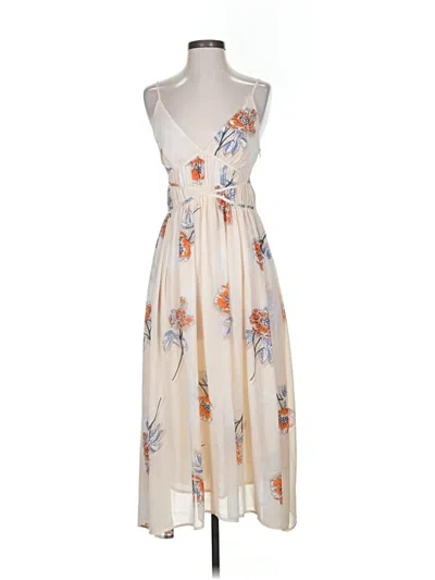 Pre-owned Astr Casual Dress In White